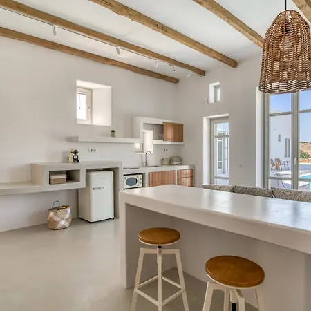 Villa Lil Paros Luxury