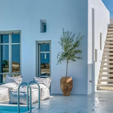 Lil Paros Luxury Villa *
