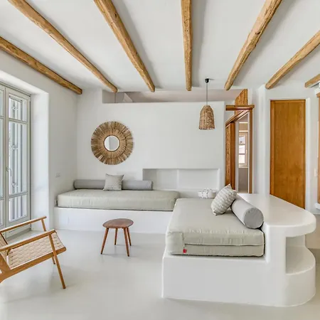Villa Lil Paros Luxury