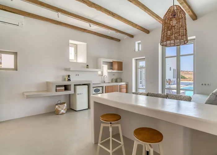 Villa Lil Paros Luxury