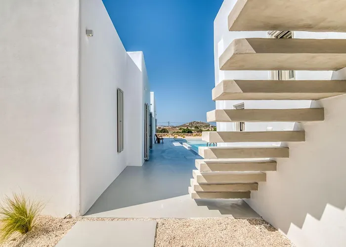 Villa Lil Paros Luxury *